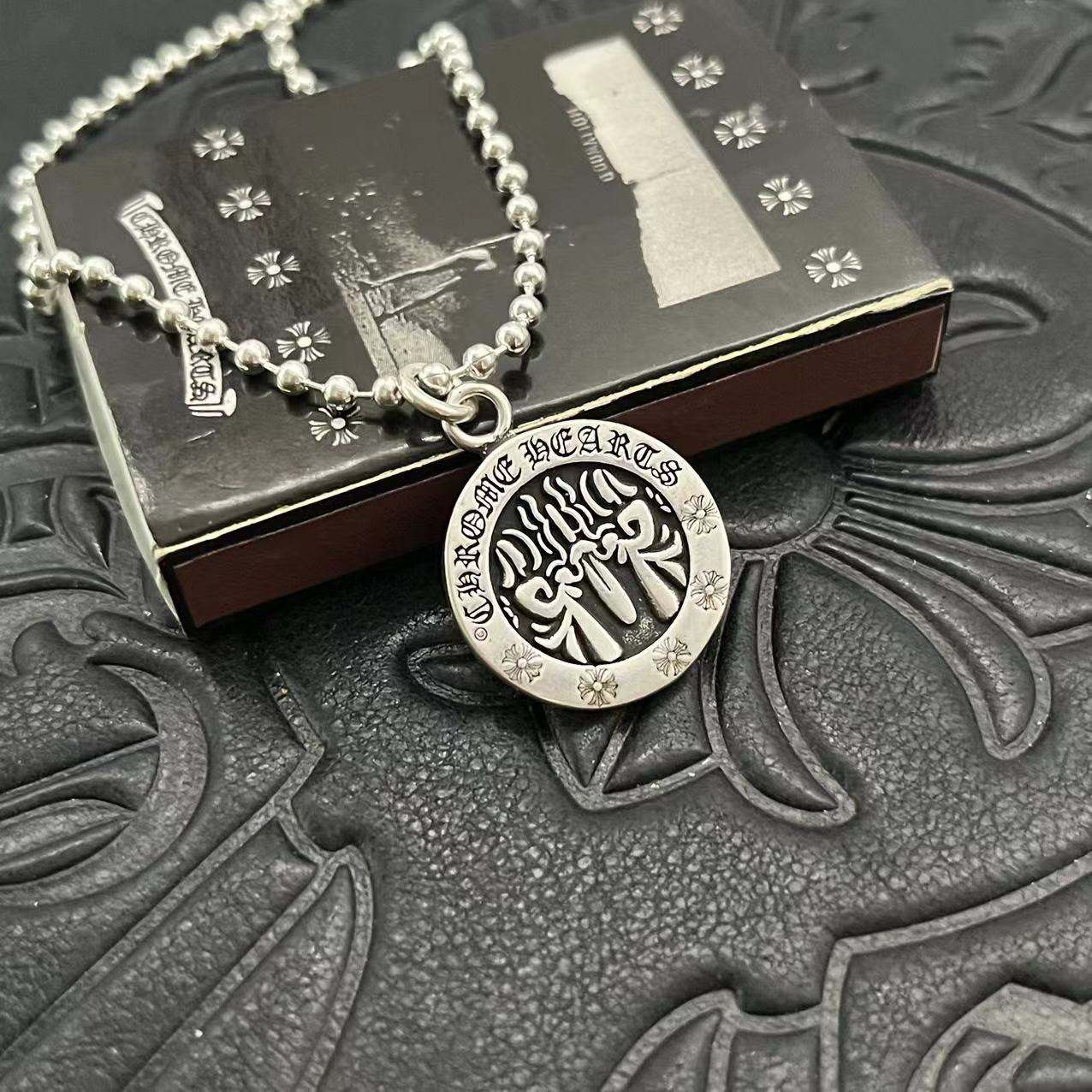 CH NECKLACE