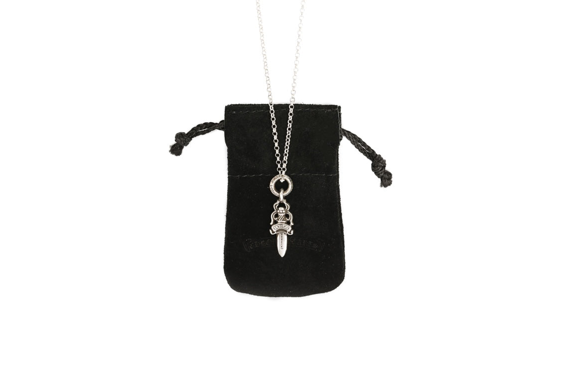 CH NECKLACE