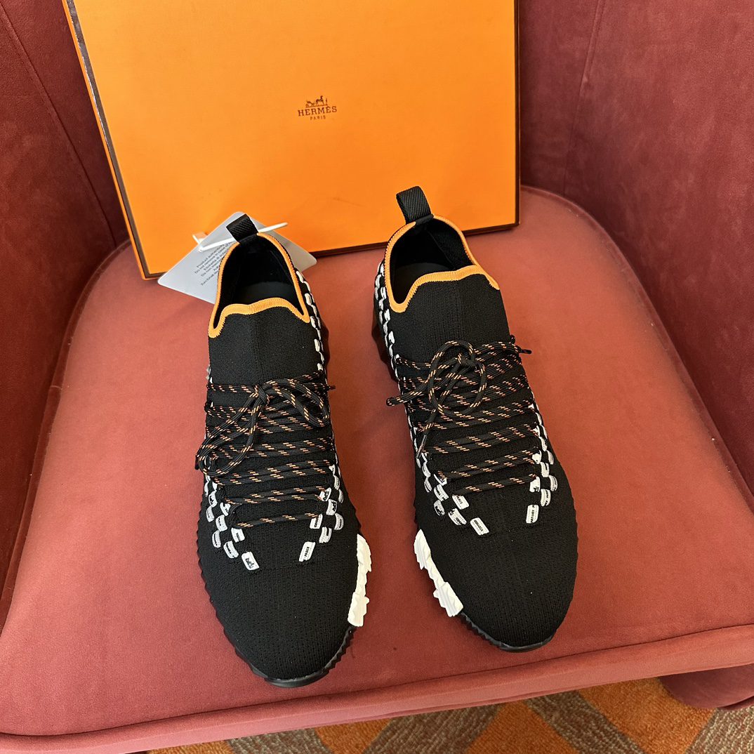 HERMES SNEAKER