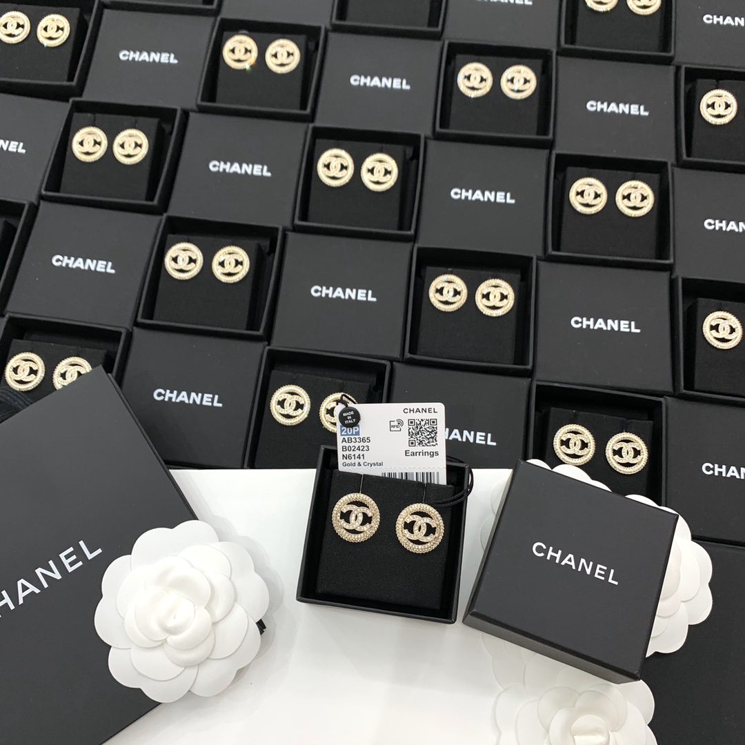 CHANEL EARRINGS