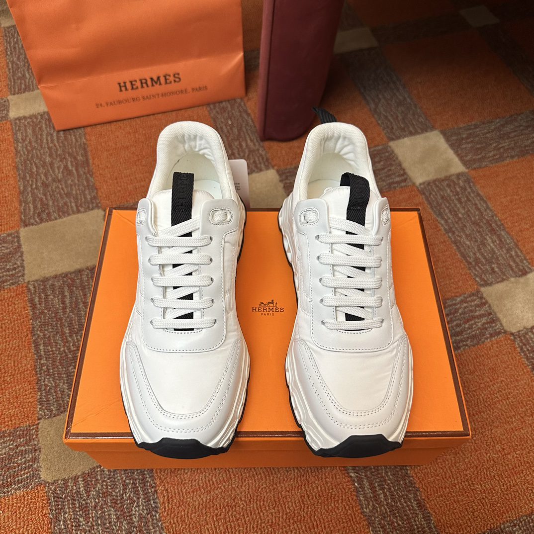 HERMES SNEAKER