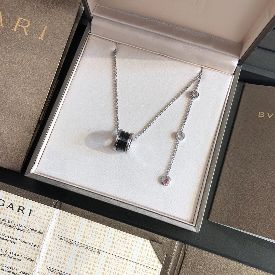BVLGARI NECKLACE