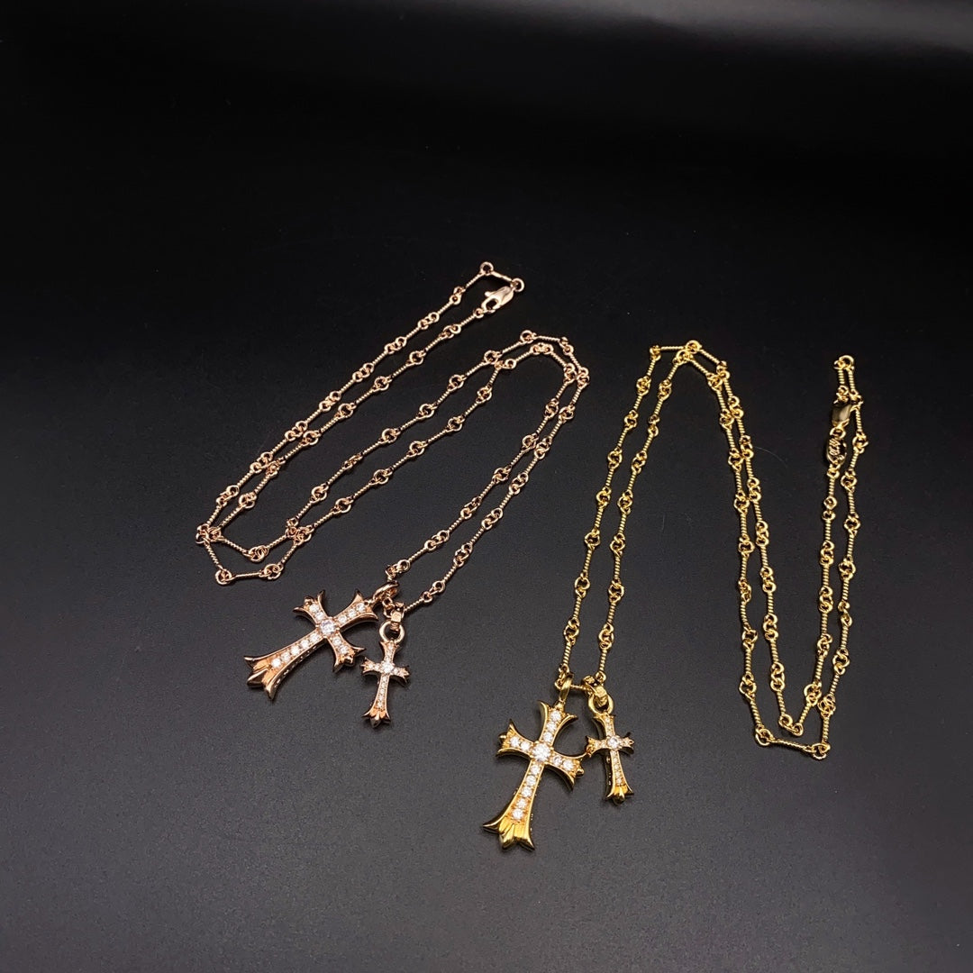 CH NECKLACE