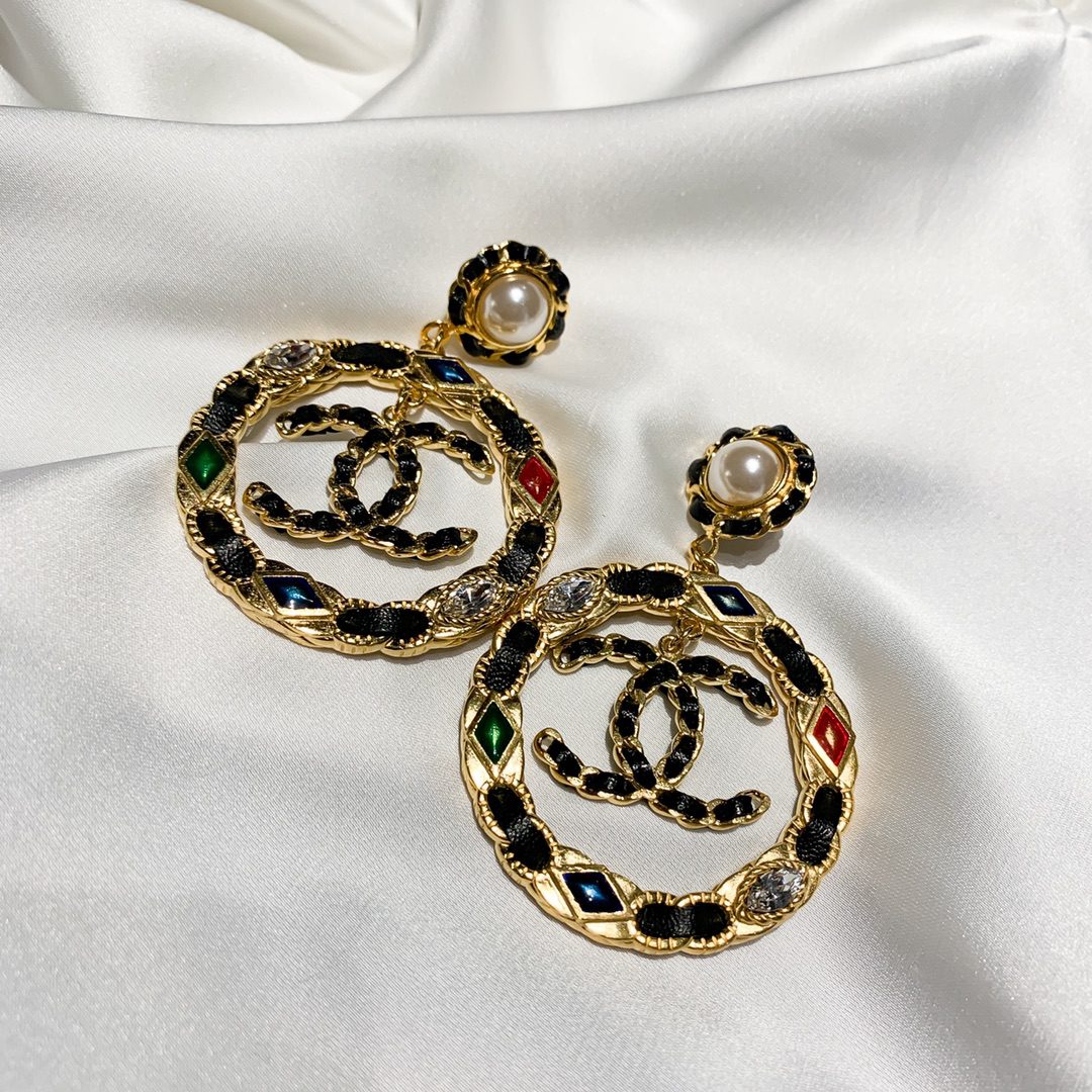 CHANEL EARRINGS