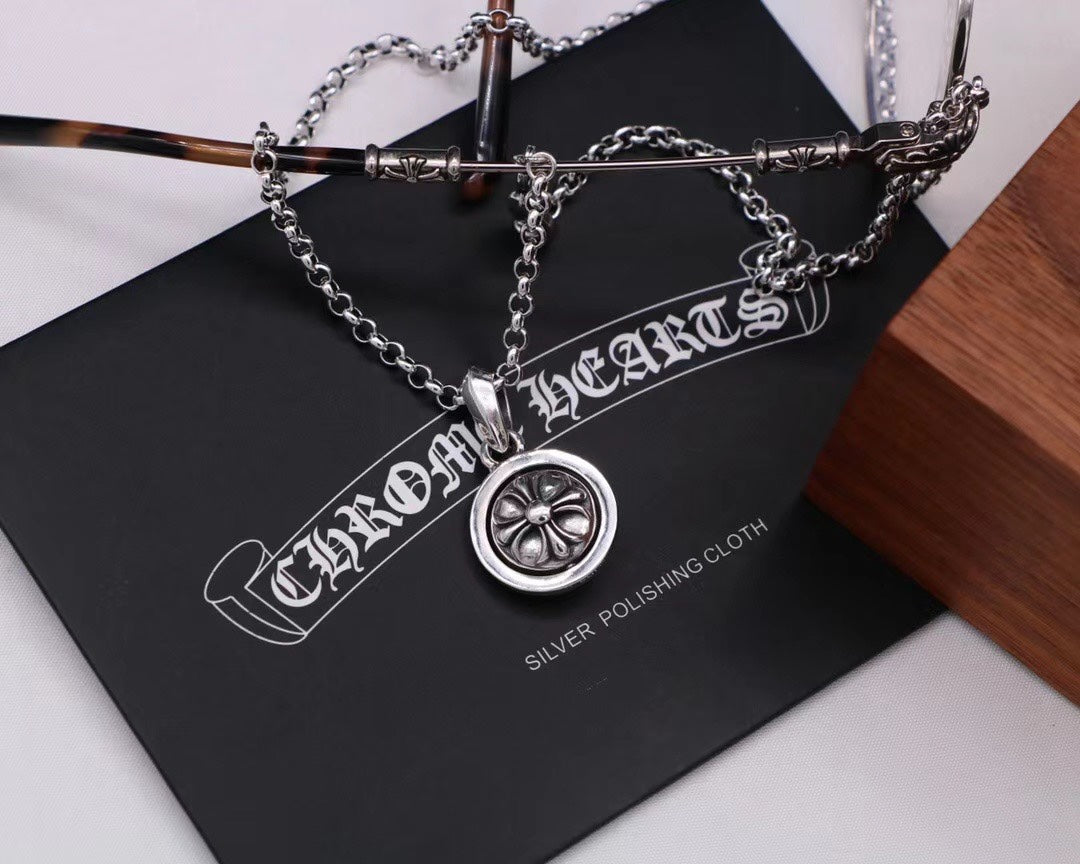 CH NECKLACE