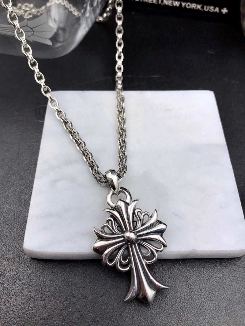 CH NECKLACE