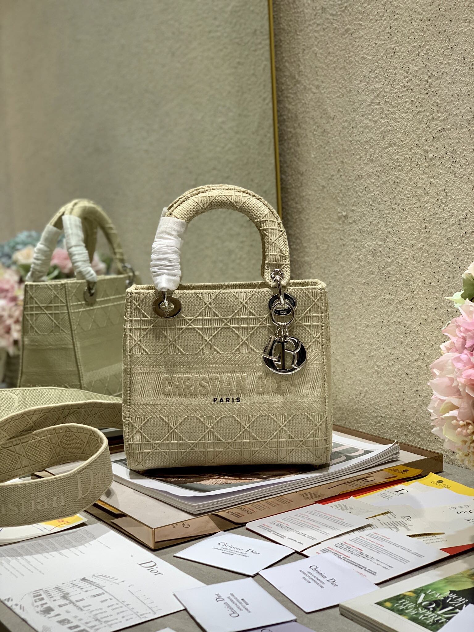 DIOR D-JOY BAG