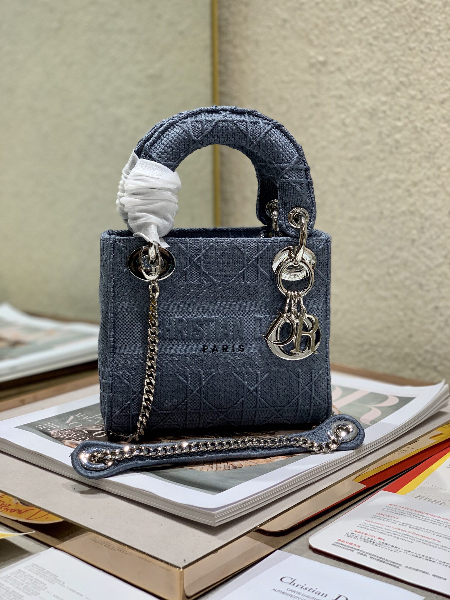 DIOR D-JOY BAG