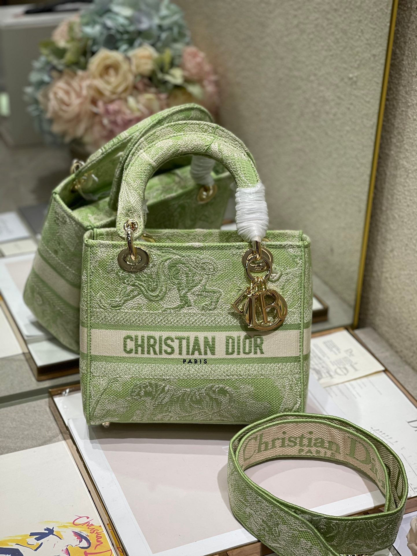 DIOR D-JOY BAG