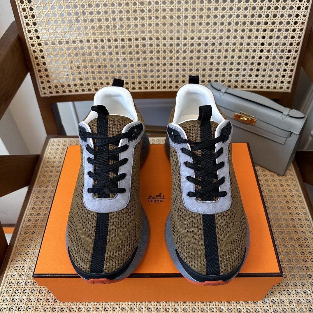 HERMES SNEAKER