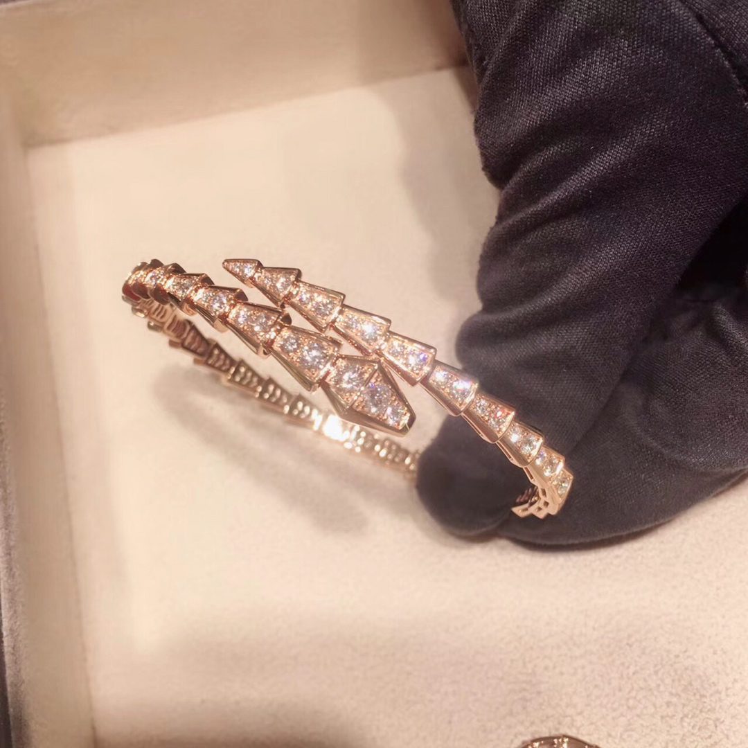 BVLGARI BRACELET