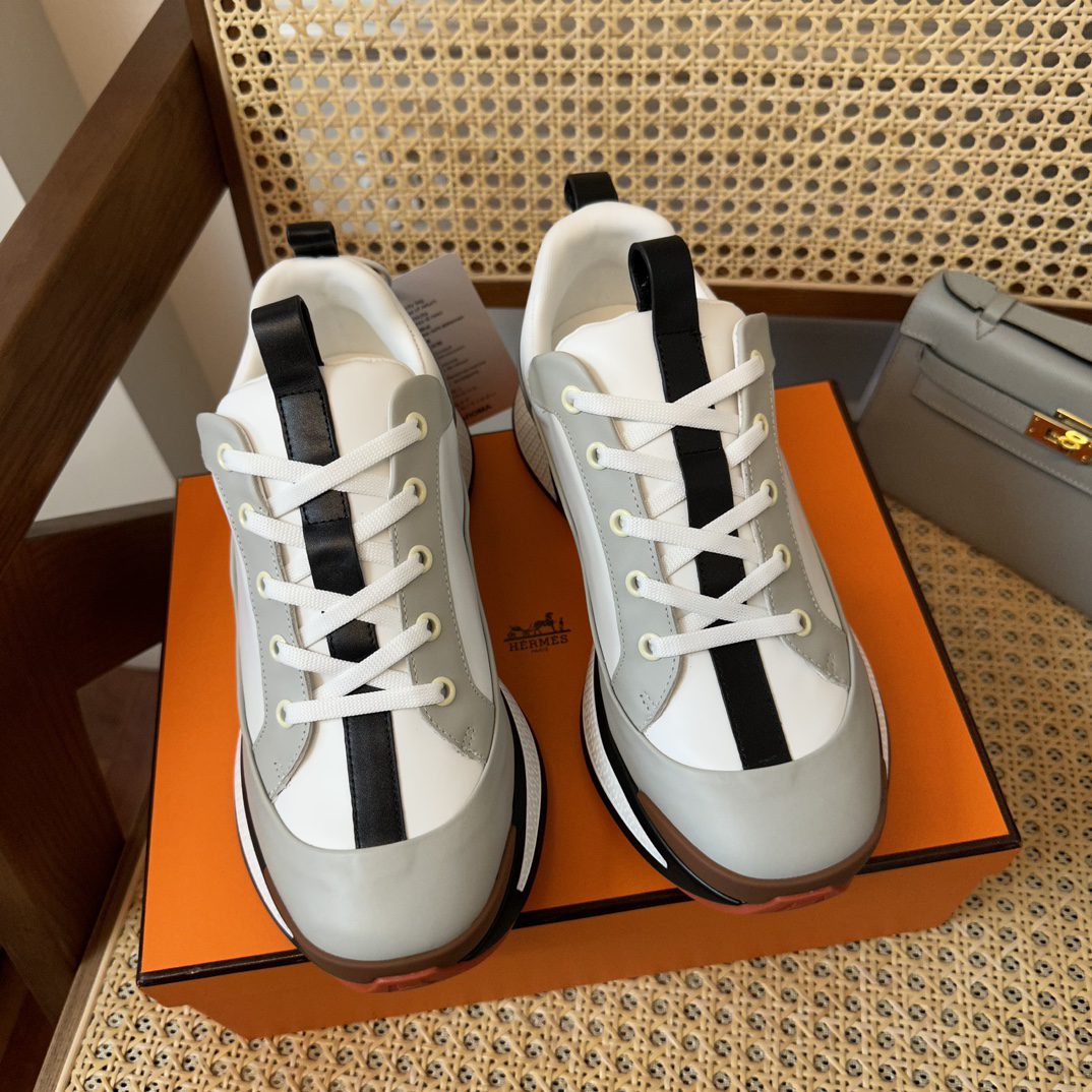 HERMES SNEAKER