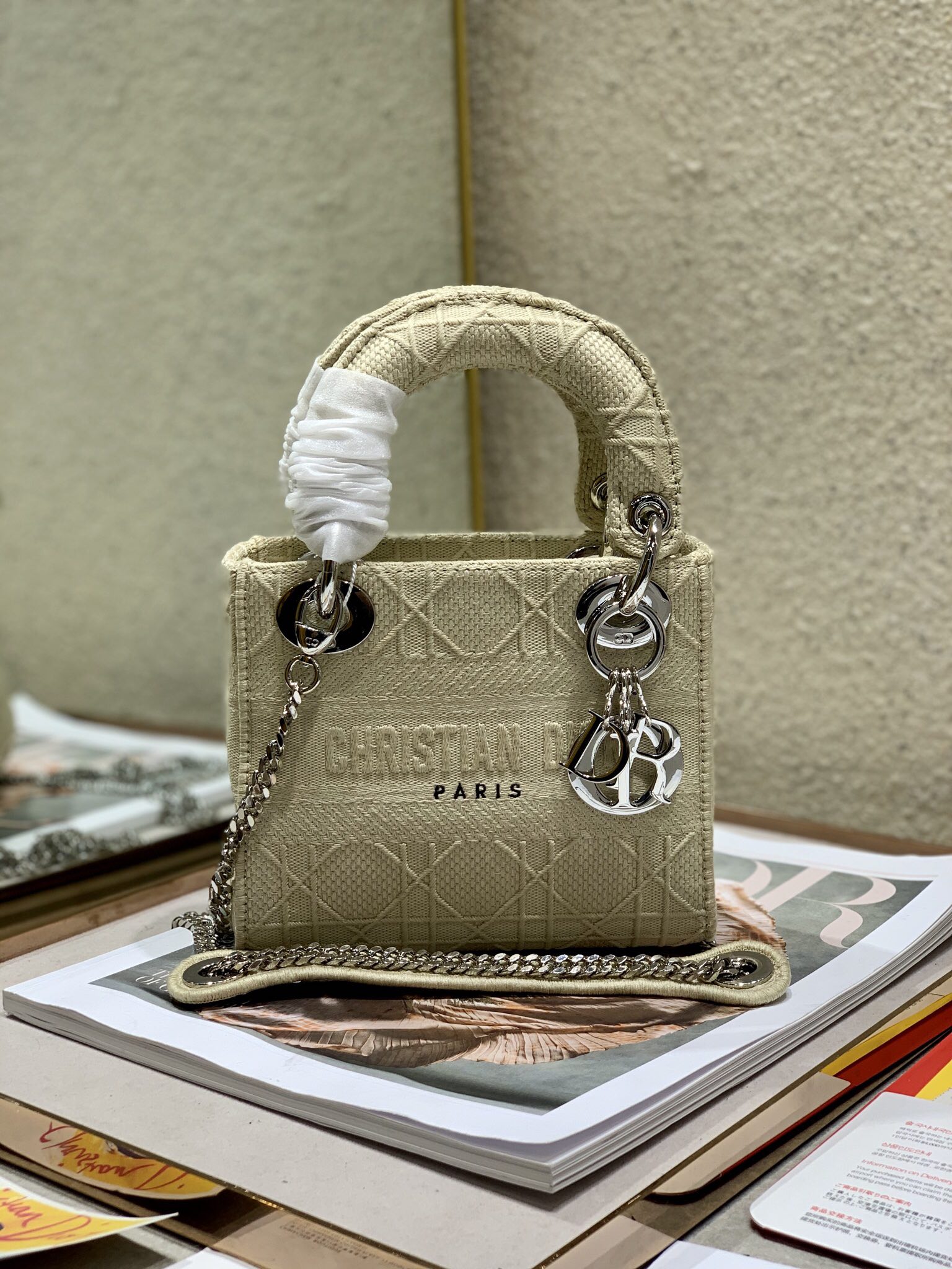 DIOR D-JOY BAG
