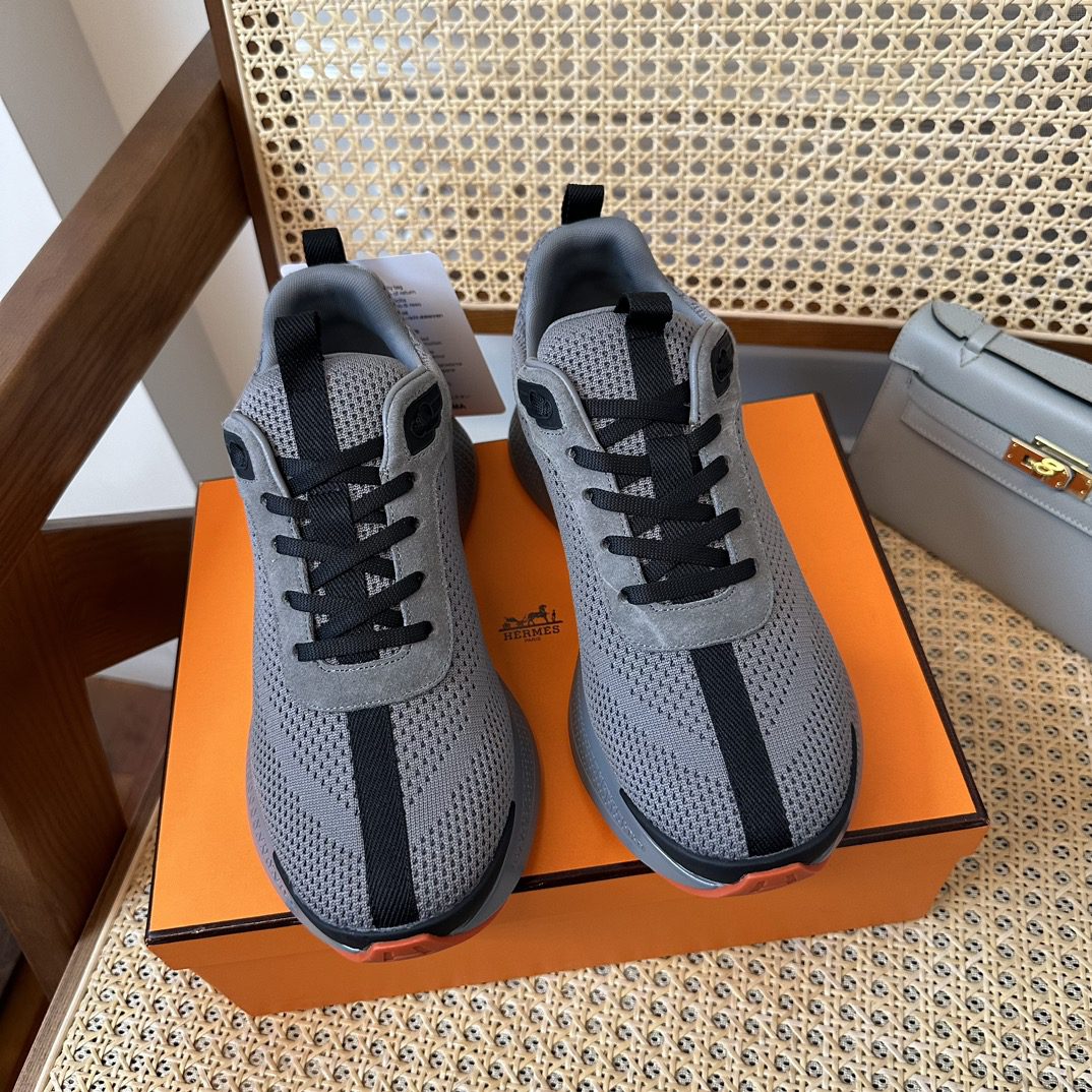HERMES SNEAKER