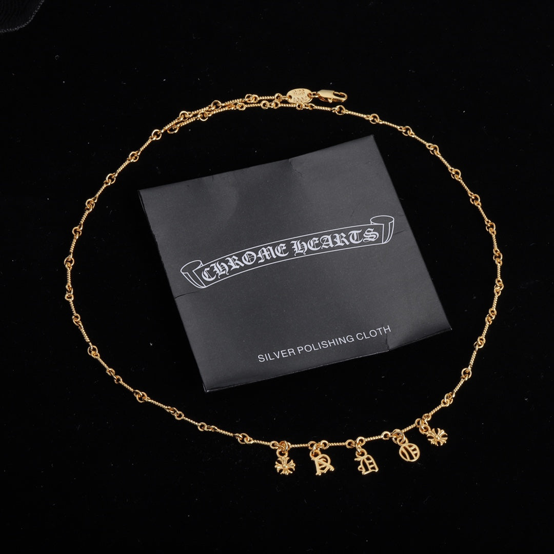 CH NECKLACE