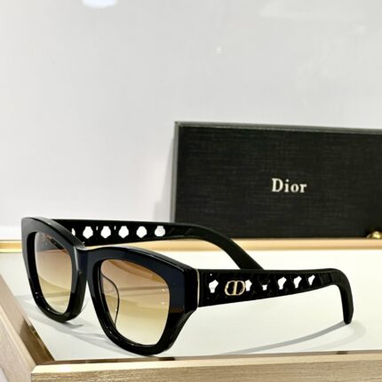 D*or VeryDior S2F