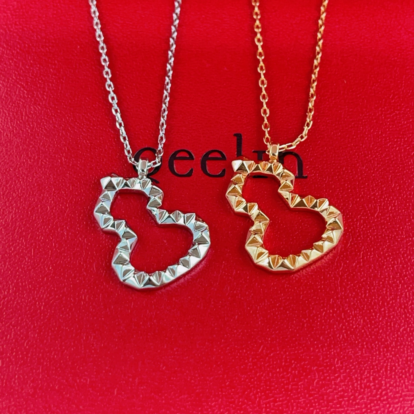 p60QX044【Silver】QX045【Rose Gold】【Qeelin latest pair