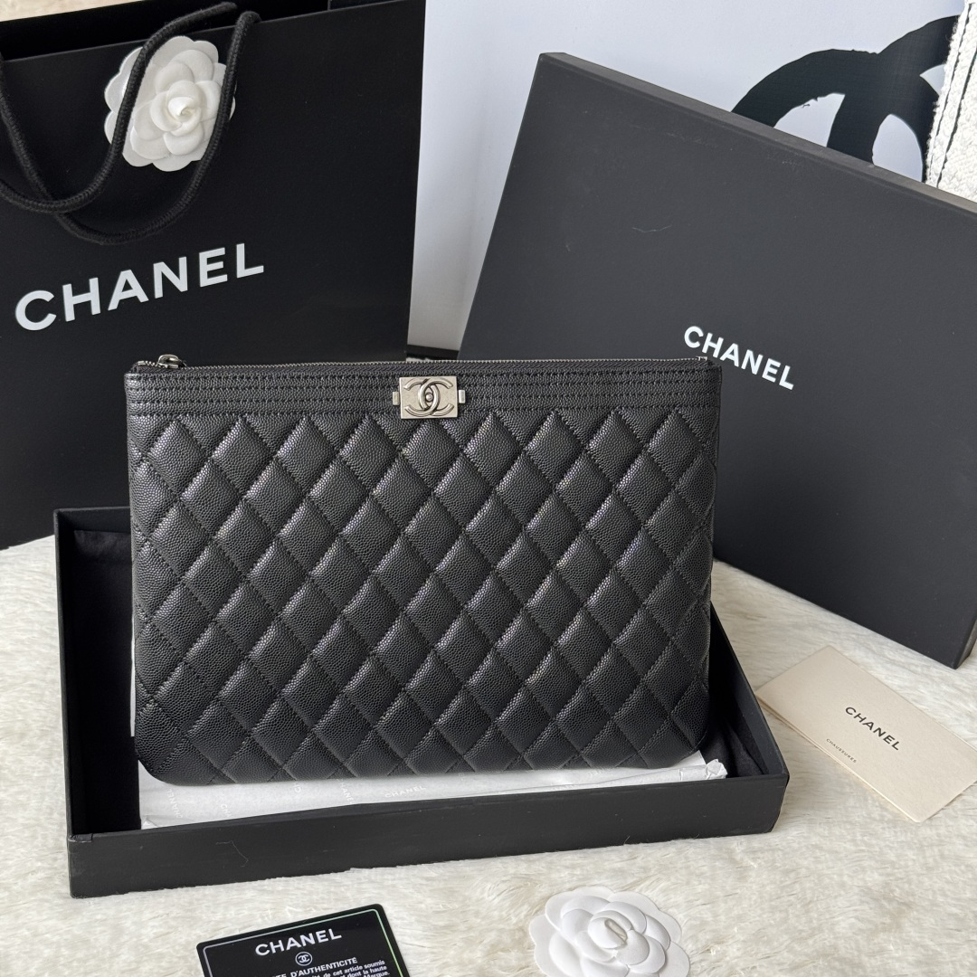 Bag Chanel 5 Chanel Xiao Xiangyuan single-hand bag black caviar cowhide small ball pattern production Leb