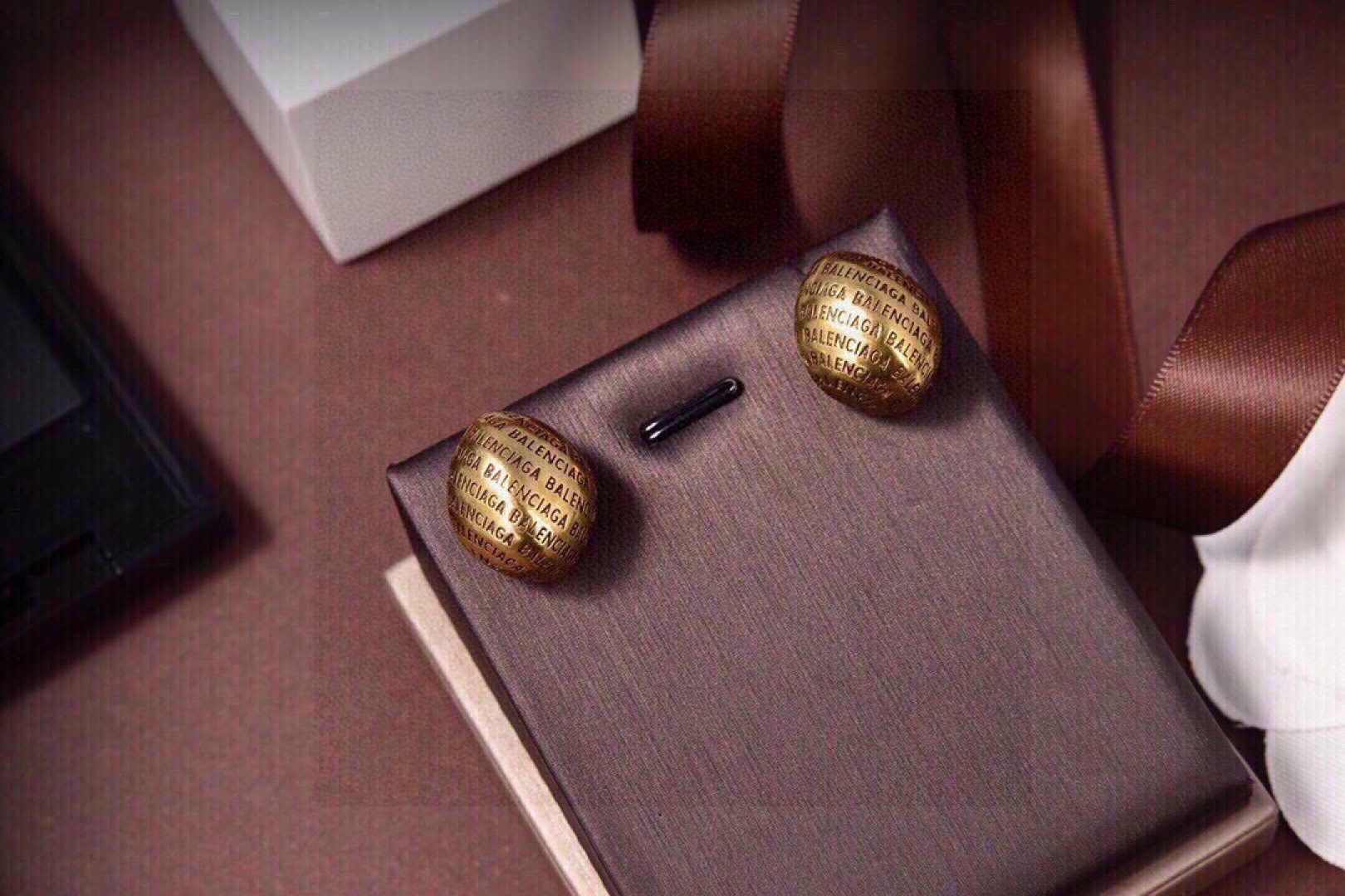 p50️Original new product Balenciaga new earrings counter consistent yellow