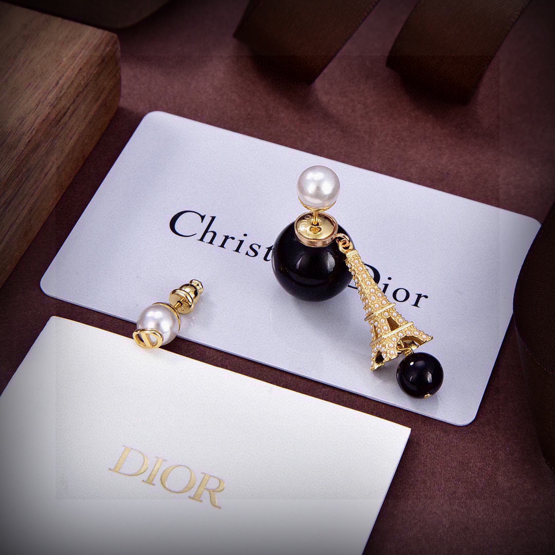 p55 new product original item new DIOR Dior earrings counter consistent brass material super texture