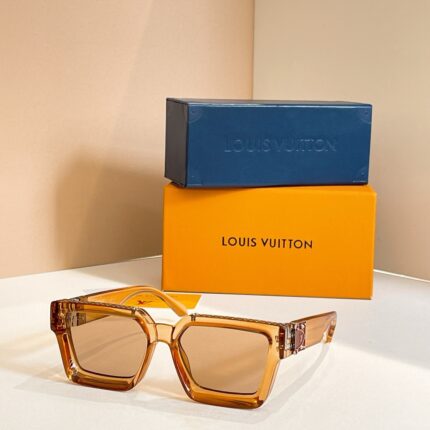 L*uis V*ittion M96006