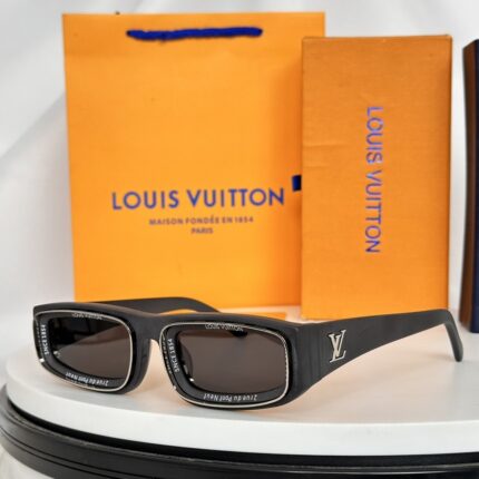 L*uis V*ittion Z2388E