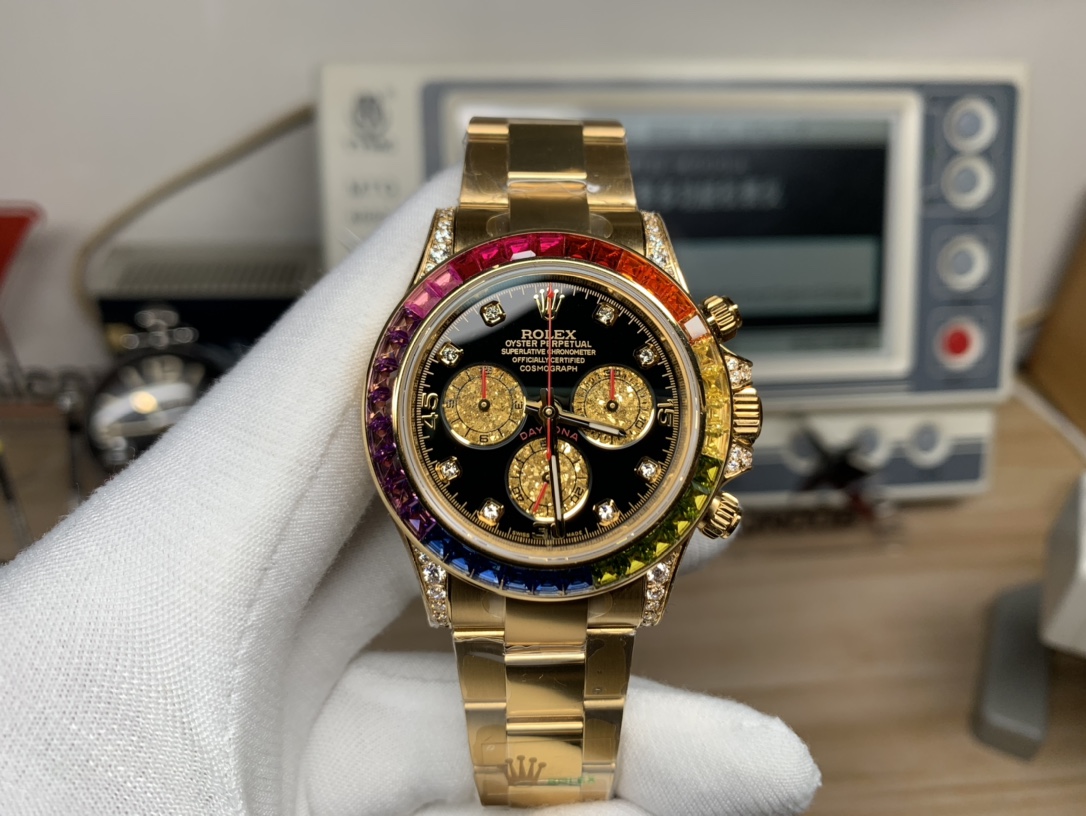 Rolex_Rose Gold Rainbow Daytona Broken Gold Circle