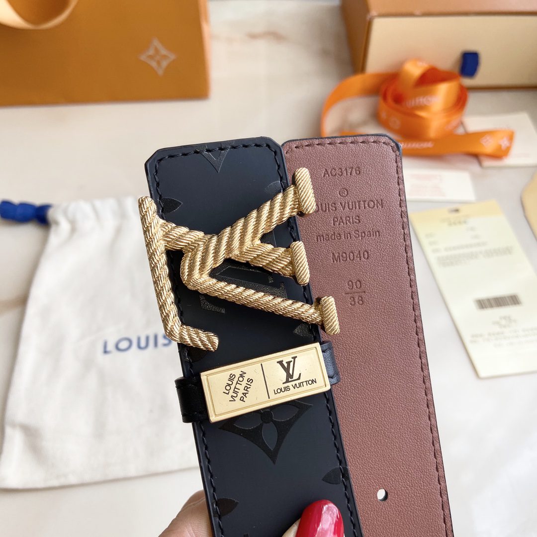 Belt New arrival, the LV Shape 40mm reversible belt comes in pastel tones to express the spring spirit.