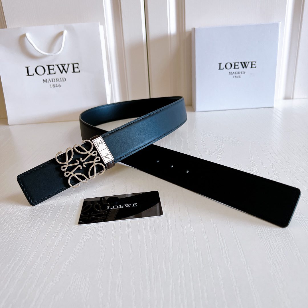 Belt [LOEWE] LOEWE (Spain) is a well-known brand founded in 2008. high quality waist