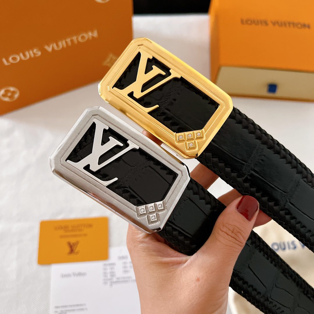 Belt LV Initiales reversible belt with diamond buckle in silky calfskin and Damier S