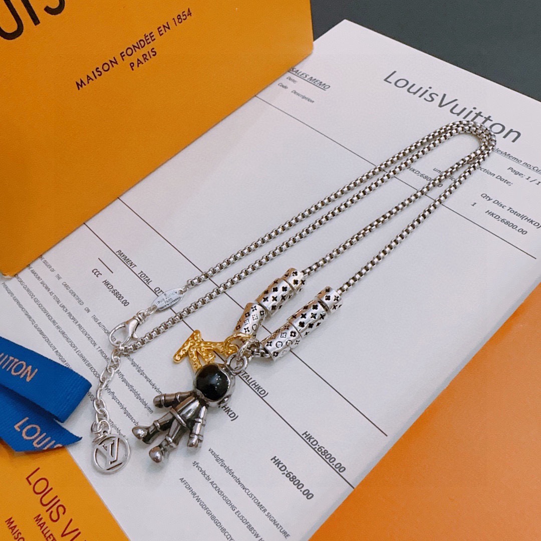p5 Louis Vuitton LV necklace original single goods counter new model open retro trend fashion must-have