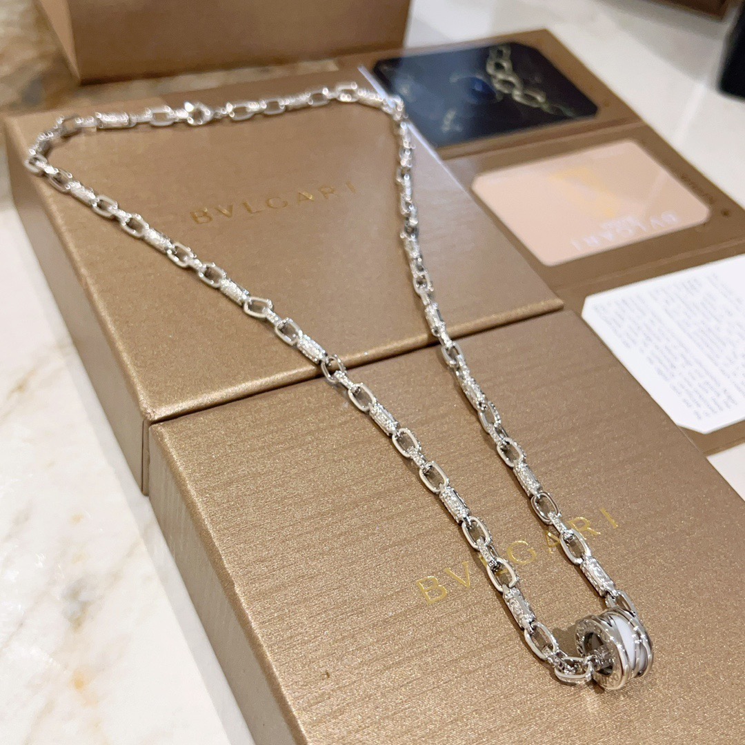 p Bulgari necklace V gold material BVLGARI Bvlgari DIVAS’ DR