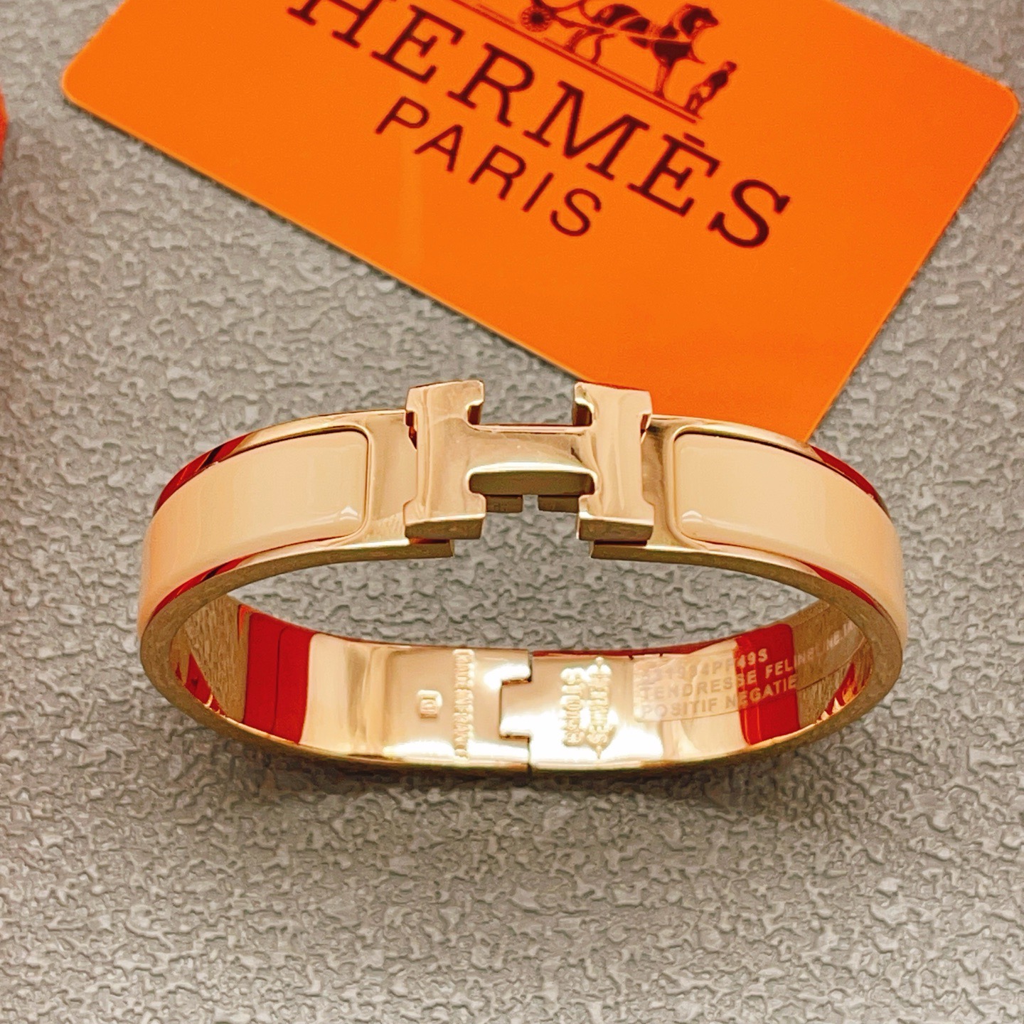 p95HZ005 [He@mes latest Hermès milk tea color leather rose gold bracelet] consistent Z