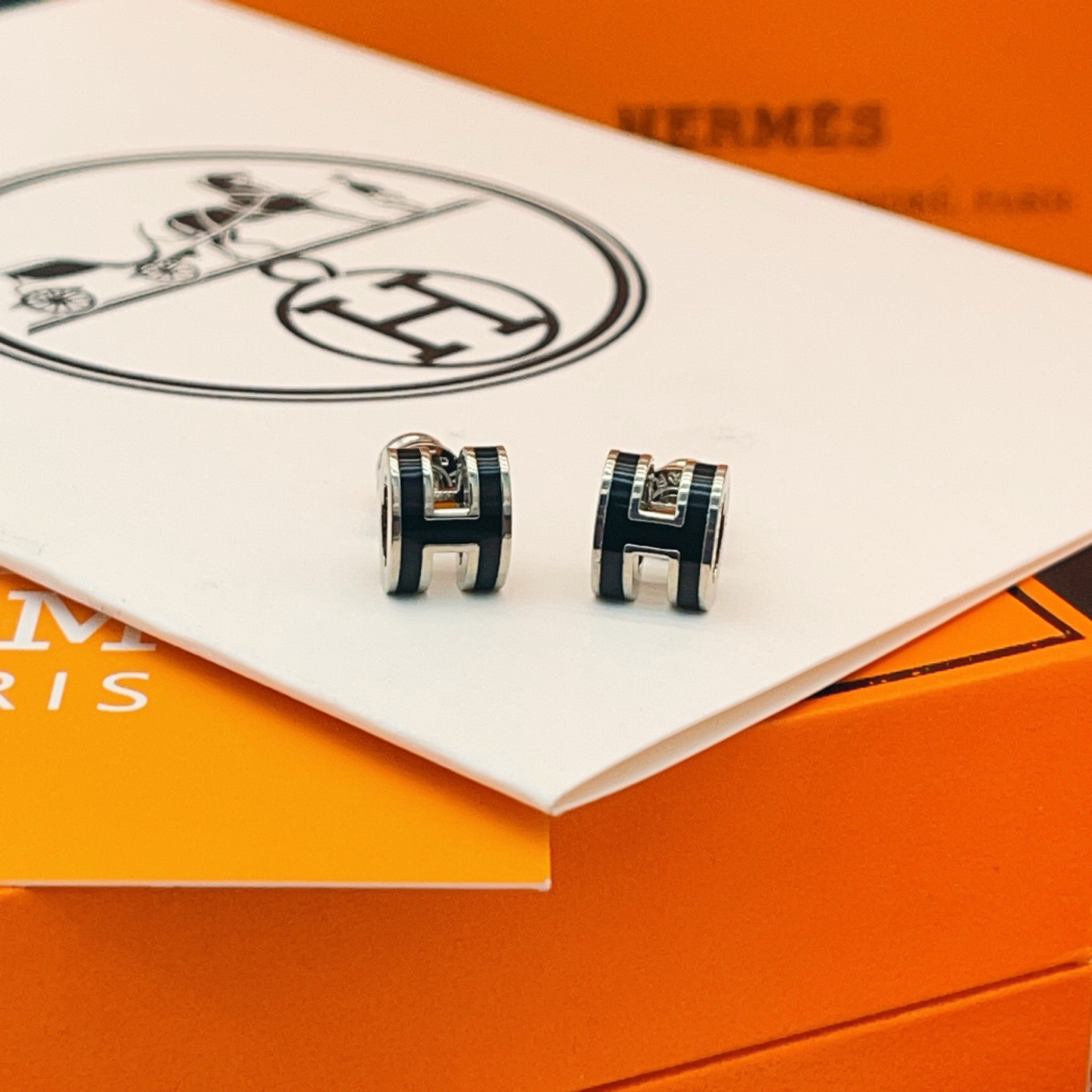 i1764825209996_228_0_4