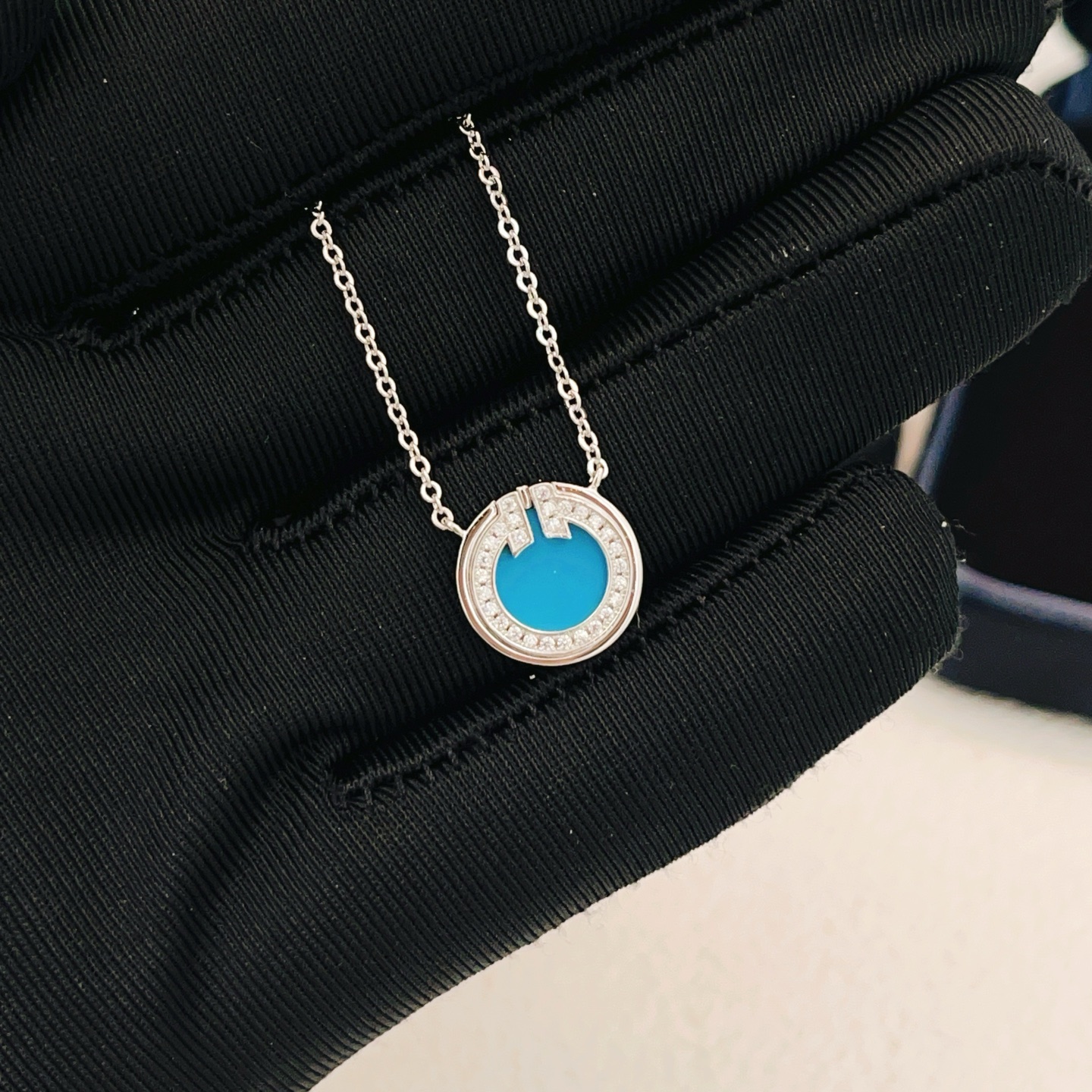 i1765360037869_3205_0_0