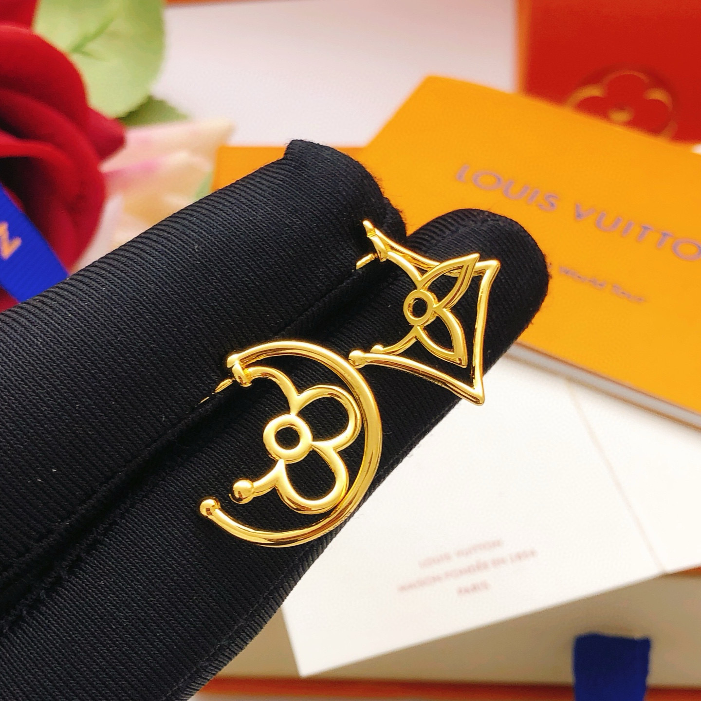 i1765378038303_7387_0_0