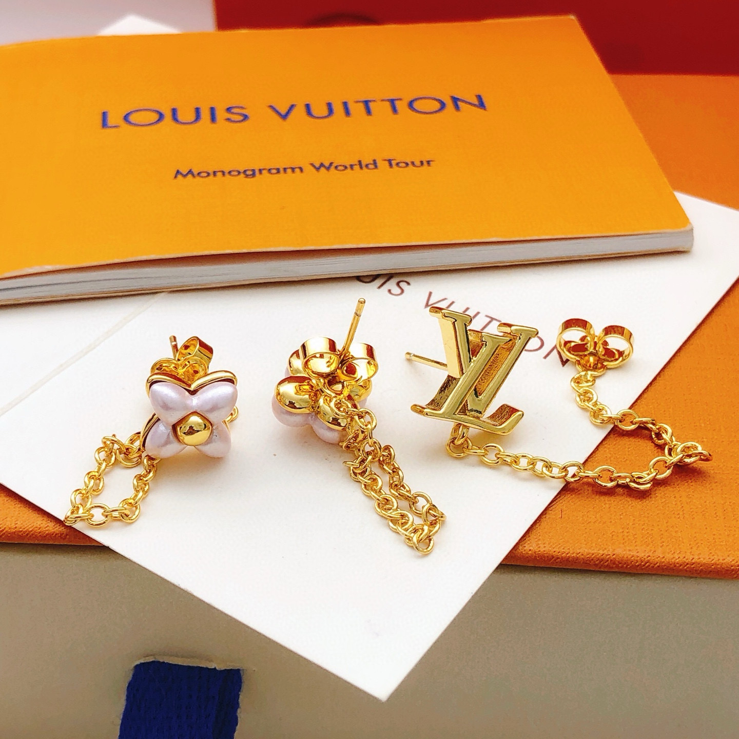 i1765378514316_8381_0_0