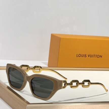L*uis V*ittion Z1472E