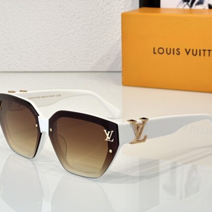 L*uis V*ittion Z2046E