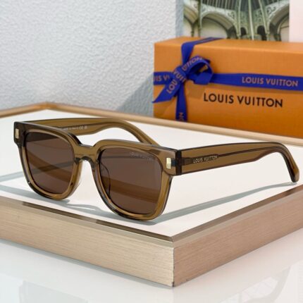 L*uis V*ittion Z2622E